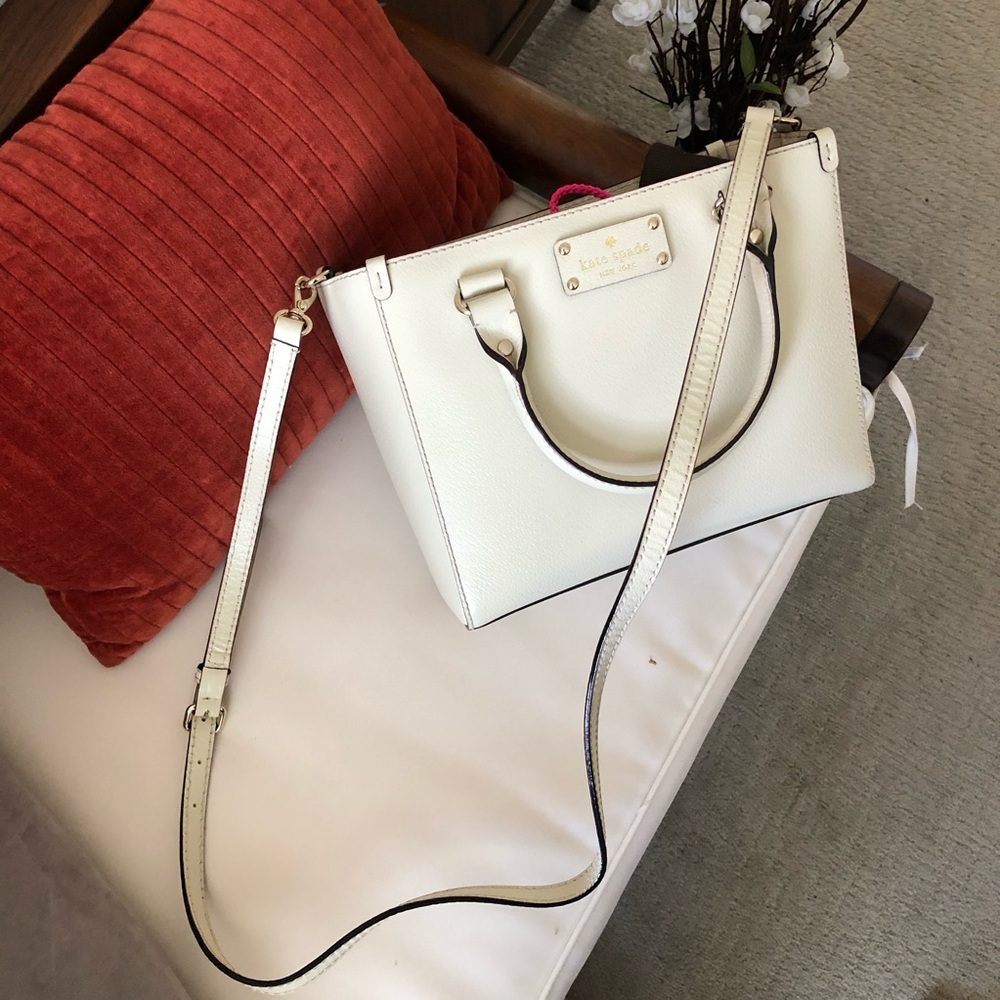 NEW| Kate Spade| white satchel | strap